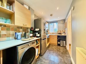 Photo 8- click for photo gallery